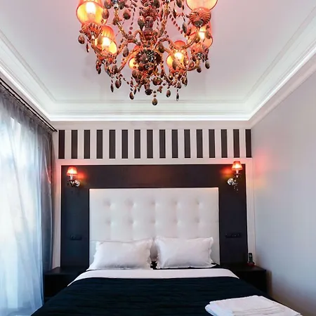 Partner Velyka Vasylkivska Apartment Kyiv